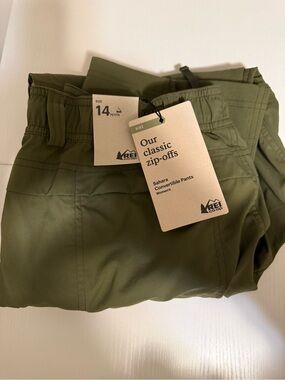 REI Co-op Sahara Convertible Zip-Off Pant Army Cot Green Size 14 Petite women’s